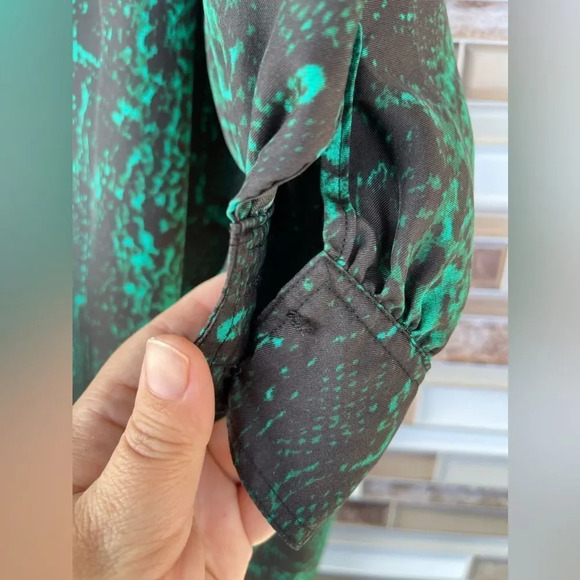 Manoush emerald snake skin print silk dress size 40/8 - Picture 5 of 12